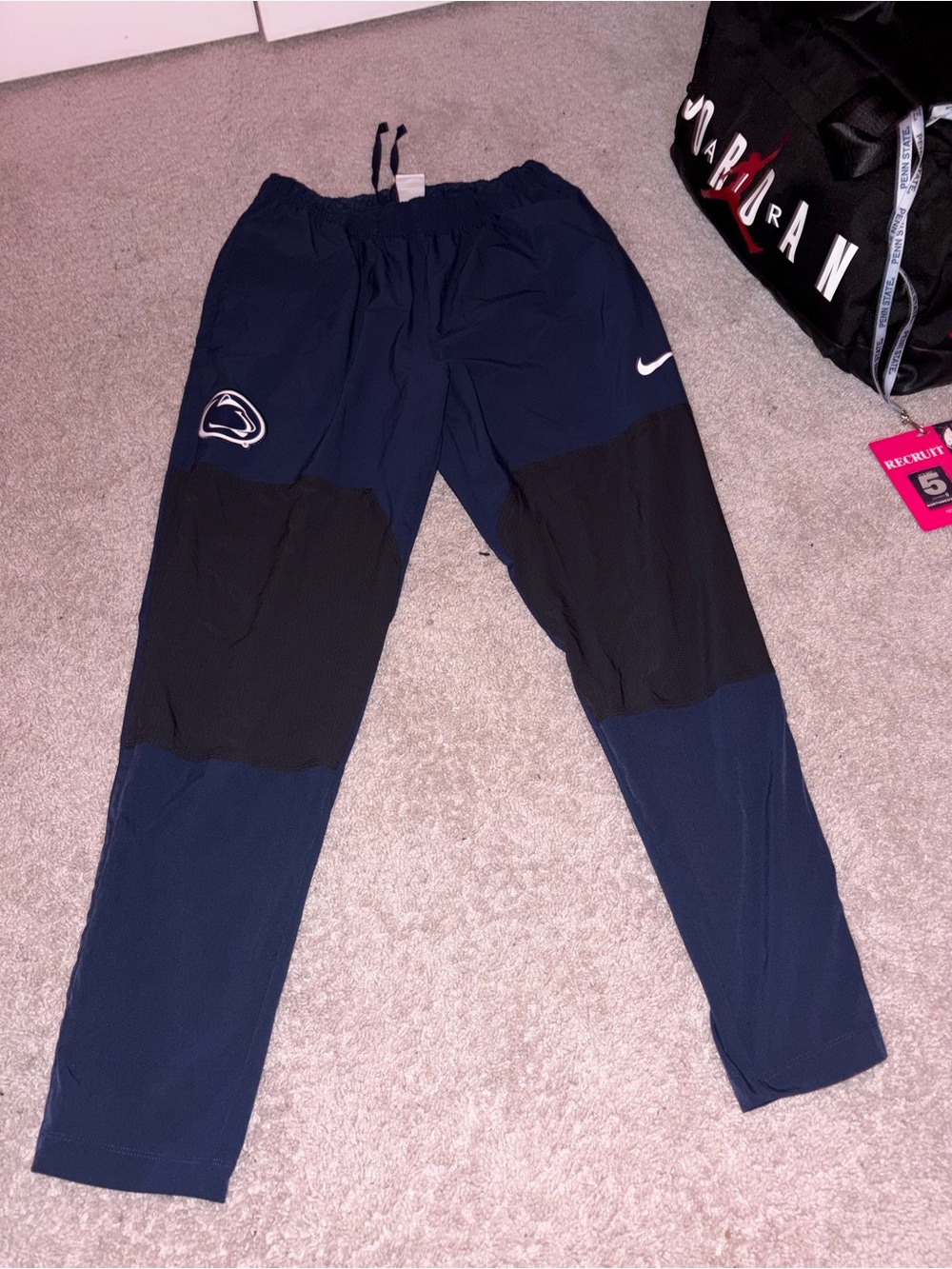 Nike womens Navy and Black Athletic Joggers
